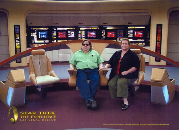 Joey-and-Jennifer-at-Star-Trek-Experience-Las-Vegas-2008 